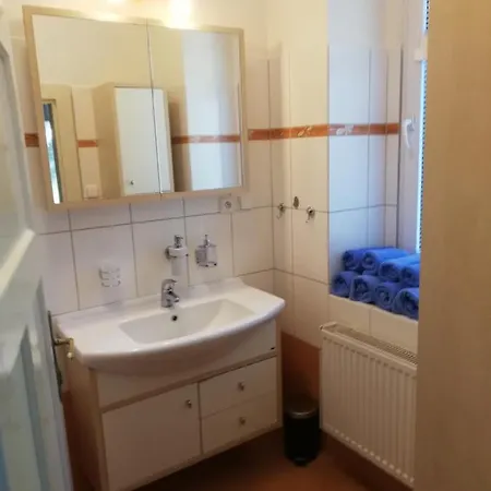 Apartment 70M2 Karlovy Vary Esterno foto
