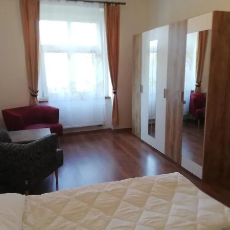 Apartment 70M2 Karlovy Vary Esterno foto